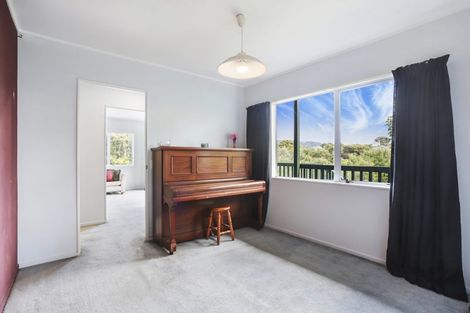 Photo of property in 2/75 Captain Scott Road, Glen Eden, Auckland, 0602