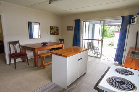 Photo of property in 61 Brougham Street, Westport, 7825