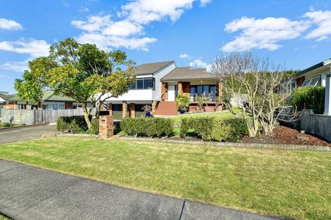 Photo of property in 34 Bayfair Drive, Mount Maunganui, 3116