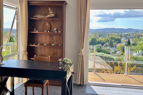 Photo of property in 32 Barberton Terrace, Red Hill, Papakura, 2110