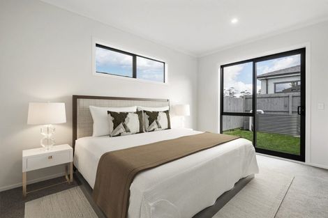 Photo of property in 6 Oyster Drive, Whenuapai, 0618