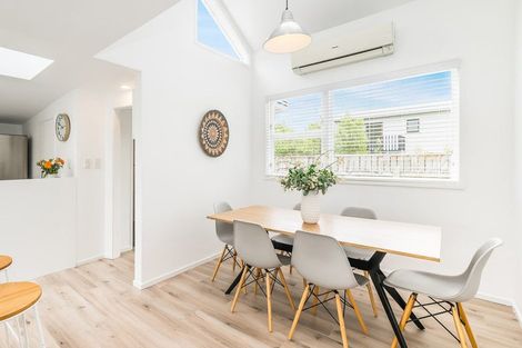 Photo of property in 5 Pitoitoi Street, Otaihanga, Paraparaumu, 5036