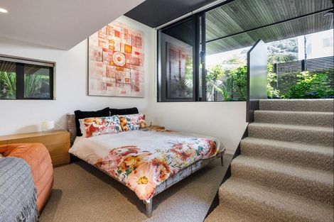 Photo of property in 18b Maunganui Road, Mount Maunganui, 3116