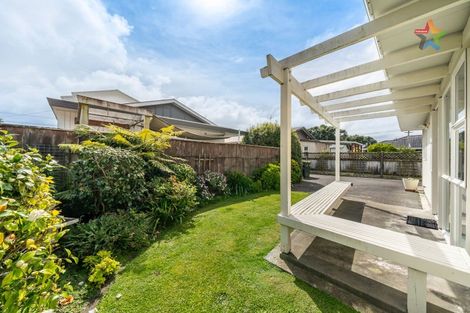 Photo of property in 104b Waiwhetu Road, Waterloo, Lower Hutt, 5011