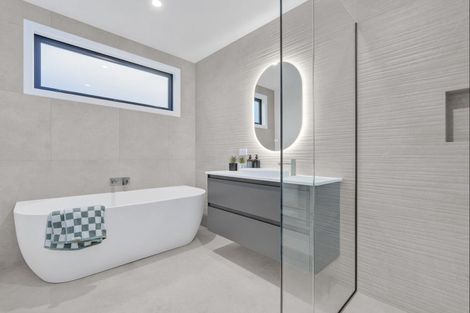 Photo of property in 10 Kamana Rise, Wanaka, 9382