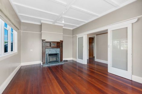 Photo of property in 175 Dixon Street, Masterton, 5810