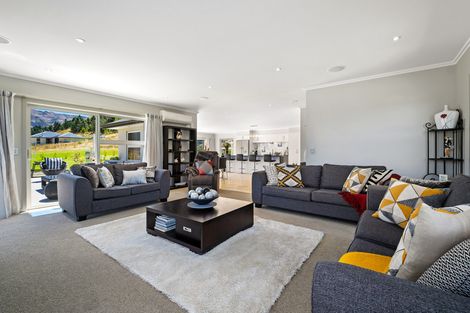 Photo of property in 50 Shields Street, Clyde, 9330