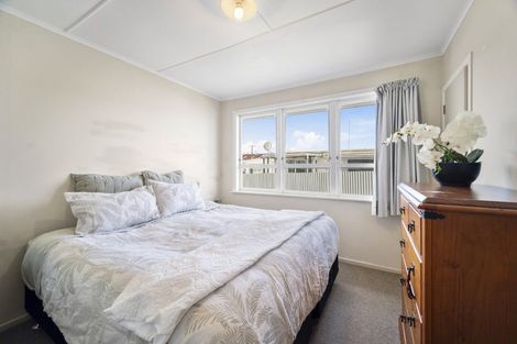 Photo of property in 2 Tapsell Road, Fairy Springs, Rotorua, 3015