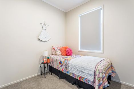 Photo of property in 16 Kerewhenua Crescent, Hobsonville, Auckland, 0616