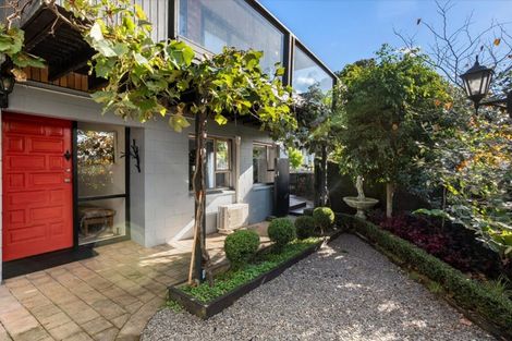 Photo of property in 1/17a Clematis Avenue, Murrays Bay, Auckland, 0630