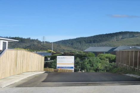 Photo of property in 98 Kirton Drive, Riverstone Terraces, Upper Hutt, 5018