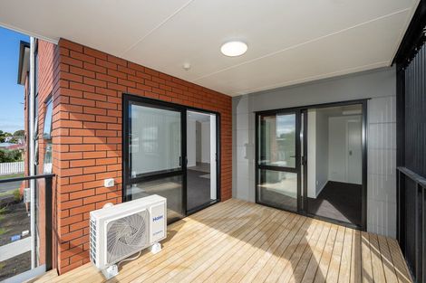 Photo of property in 204/89 Aurora Terrace, Hillcrest, Hamilton, 3216