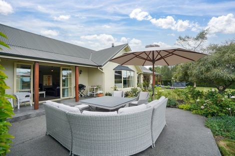 Photo of property in 38b Winton Lorneville Highway, Winton, 9781
