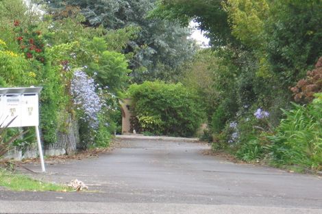 Photo of property in 17 Scanlen Terrace, Kelston, Auckland, 0602