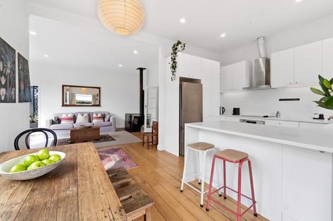 Photo of property in 236 Birkdale Road, Birkdale, Auckland, 0626