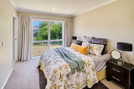 Photo of property in 5 Rotoiti Place, Paraparaumu, 5032