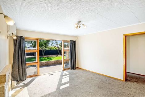 Photo of property in 10 Bellina Place, Broomfield, Christchurch, 8042