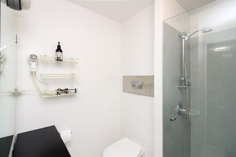 Photo of property in St Pauls Apartments, 81/43u Mulgrave Street, Thorndon, Wellington, 6011