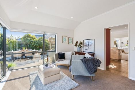 Photo of property in 3 Takahe Drive, Paraparaumu Beach, Paraparaumu, 5032