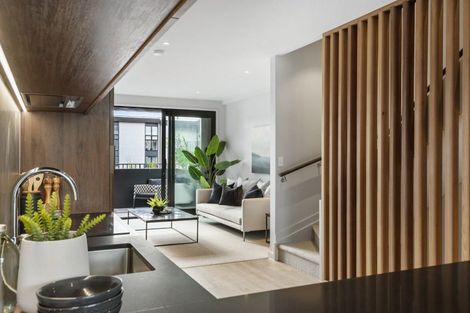 Photo of property in 5b Windlass Street, Long Bay, Auckland, 0630