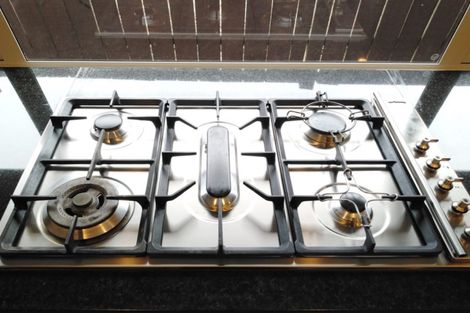 Photo of property in 9 Bushpark Place, Flat Bush, Auckland, 2016