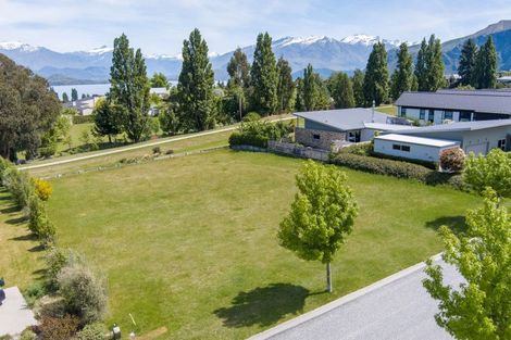Photo of property in 22 Greenbelt Place, Wanaka, 9305