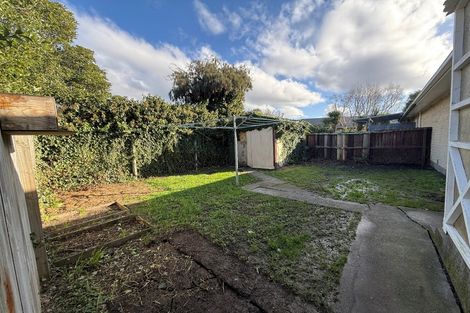 Photo of property in 1/6 Arran Crescent, Woolston, Christchurch, 8062