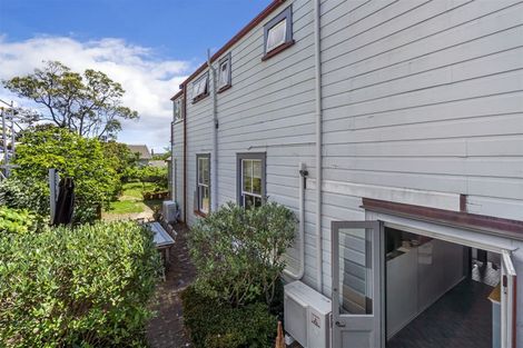 Photo of property in 58 Calliope Road, Stanley Point, Auckland, 0624
