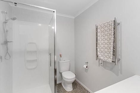 Photo of property in 15u2 Cook Street, Hamilton East, Hamilton, 3216