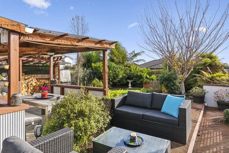 Photo of property in 5 Lambert Way, Paraparaumu, 5032