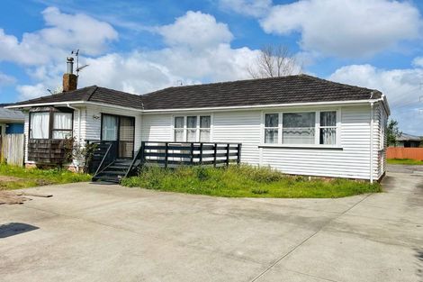 Photo of property in 32 Tiraumea Drive, Pakuranga, Auckland, 2010