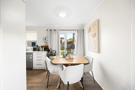 Photo of property in 9 Newcastle Road, Dinsdale, Hamilton, 3204