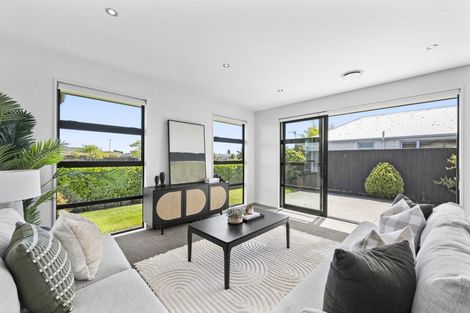 Photo of property in 27 Taiore Crescent, Marshland, Christchurch, 8083