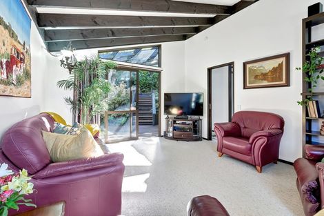 Photo of property in 4 Mizzen Place, Whitby, Porirua, 5024