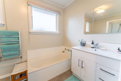 Photo of property in 14 Usk Street, Marchwiel, Timaru, 7910