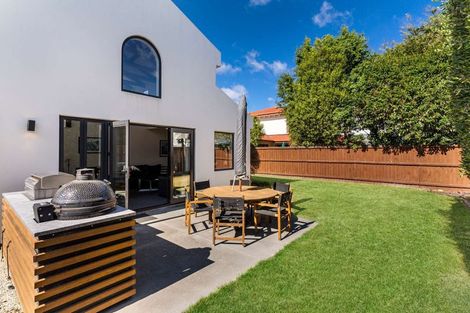 Photo of property in 5 Mica Place, Northwood, Christchurch, 8051