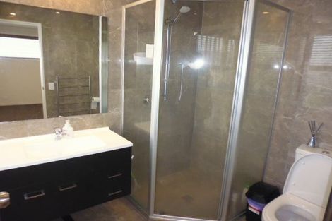 Photo of property in 47 Hollowout Street, Takanini, 2112