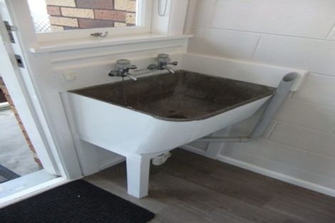 Photo of property in 10a May Street, Hamilton East, Hamilton, 3216