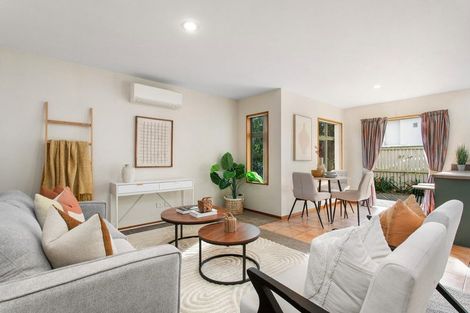 Photo of property in 15 Brockworth Place, Riccarton, Christchurch, 8011