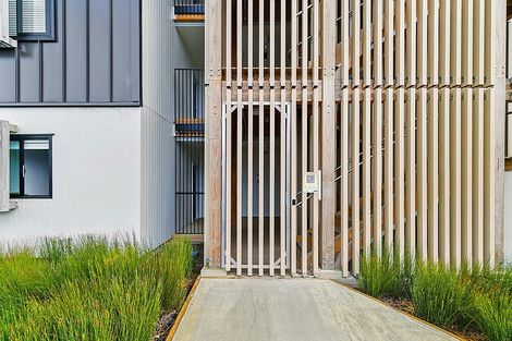 Photo of property in 3/167 Hobsonville Point Road, Hobsonville, Auckland, 0616