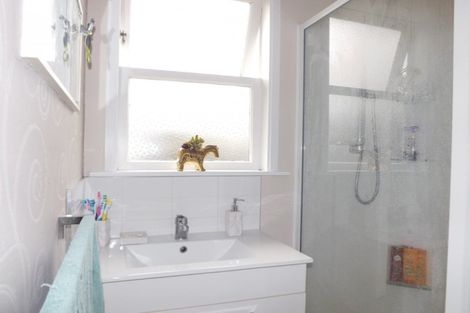 Photo of property in 20 Ferguson Street, Levin, 5510