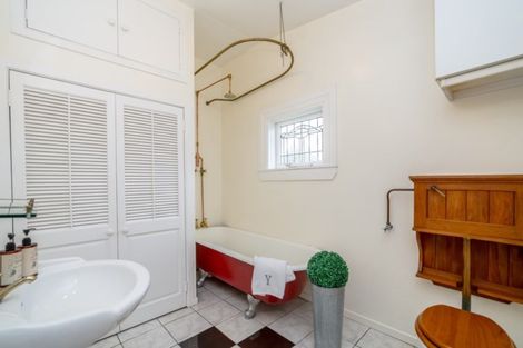 Photo of property in 234 Main Street, Greytown, 5712