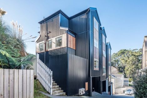 Photo of property in 4/14c Glenmore Street, Thorndon, Wellington, 6011