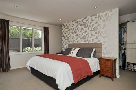 Photo of property in 10 Breton Close, Northwood, Christchurch, 8051