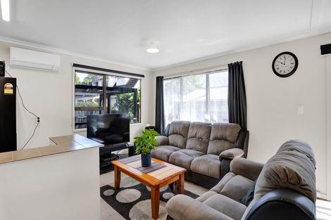 Photo of property in 1c Oswald Place, Stratford, 4332