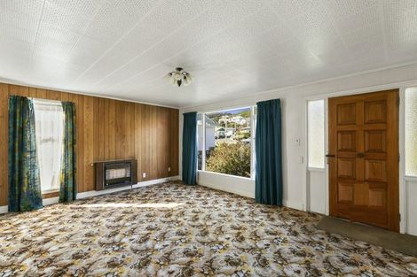 Photo of property in 30 The Parade, Island Bay, Wellington, 6023