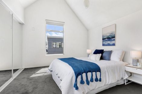 Photo of property in Pirie Street Townhouses, 31/35u Pirie Street, Mount Victoria, Wellington, 6011