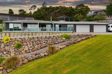 Photo of property in 2886 Long Bay Road, Wyuna Bay, Coromandel, 3581