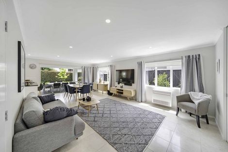 Photo of property in 33 Hinau Road, Karaka, Papakura, 2113