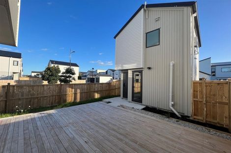 Photo of property in 51 Kairakau Street, Papakura, 2110